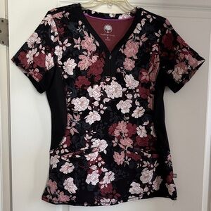 Healing Hands Women's Floral Top - Black and Red